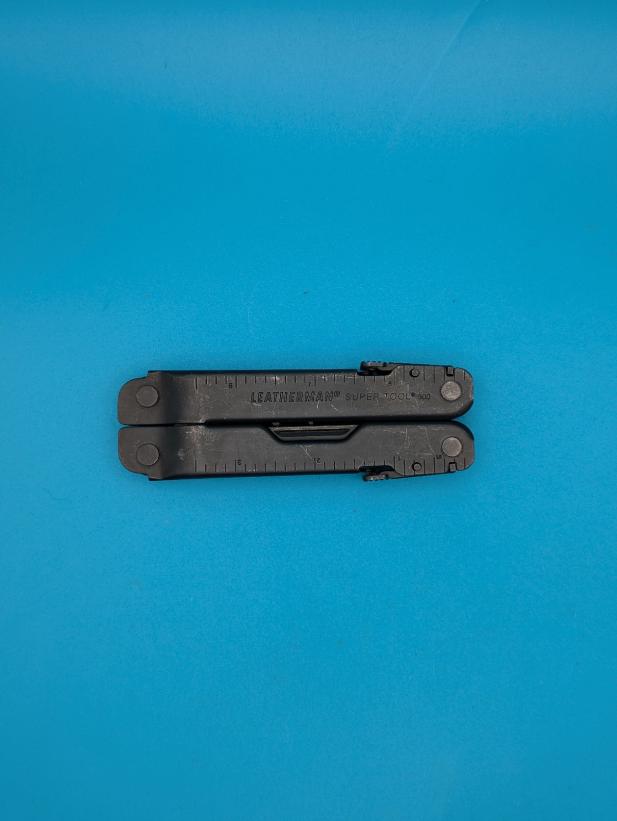 Leatherman Super Tool 300 Multi-tool Pliers! BLACK OXIDE!