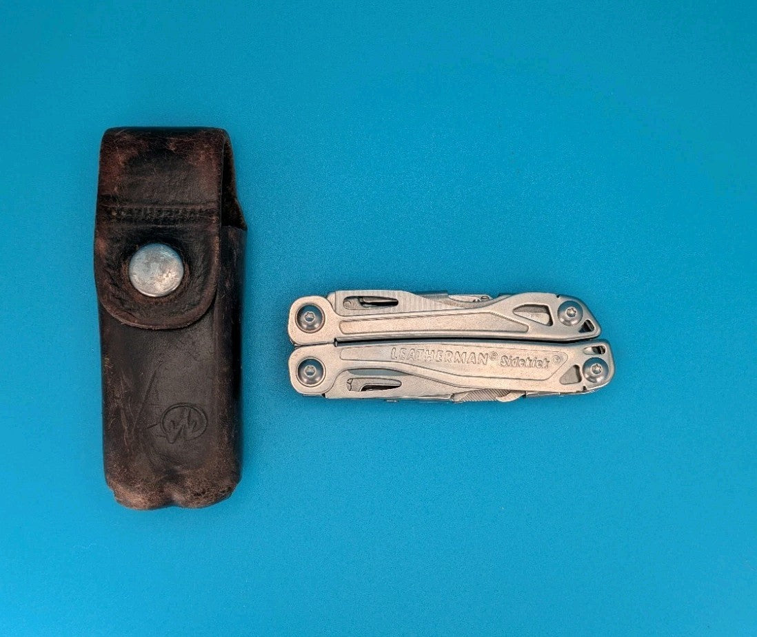 Leatherman Sidekick Multi-Tool, Knife, Pliers, Saw, Stainless! With Sheath!