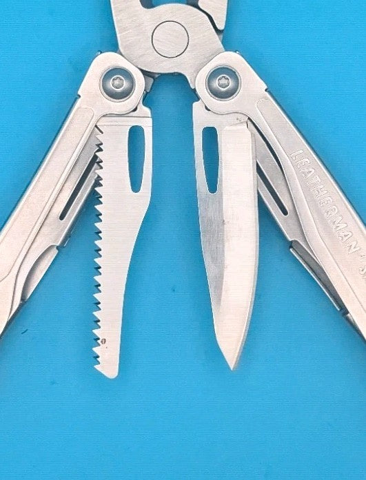 Leatherman Sidekick Multi-Tool, Knife, Pliers, Saw, Stainless! With Sheath!