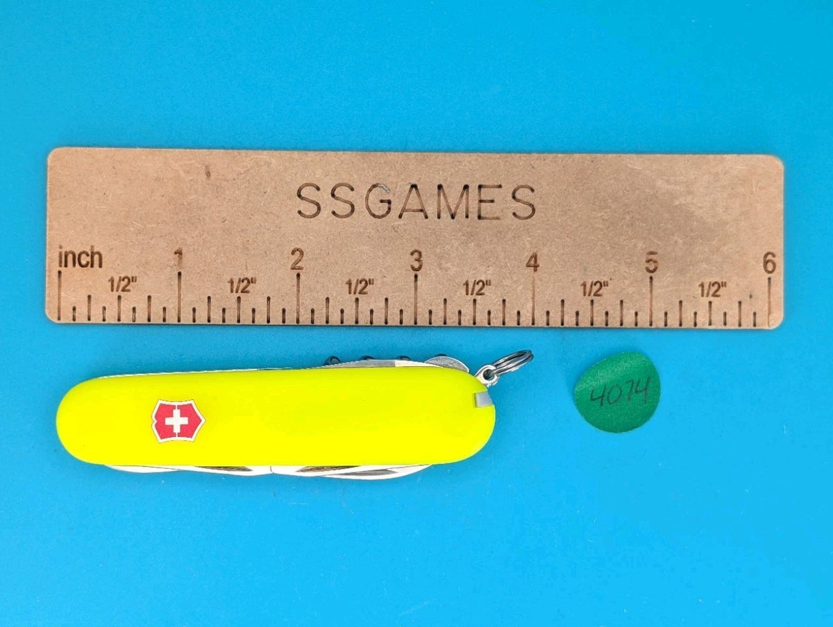 Victorinox Climber Stayglow Swiss Army Knife Multi Tool! *ARIA DESAI*