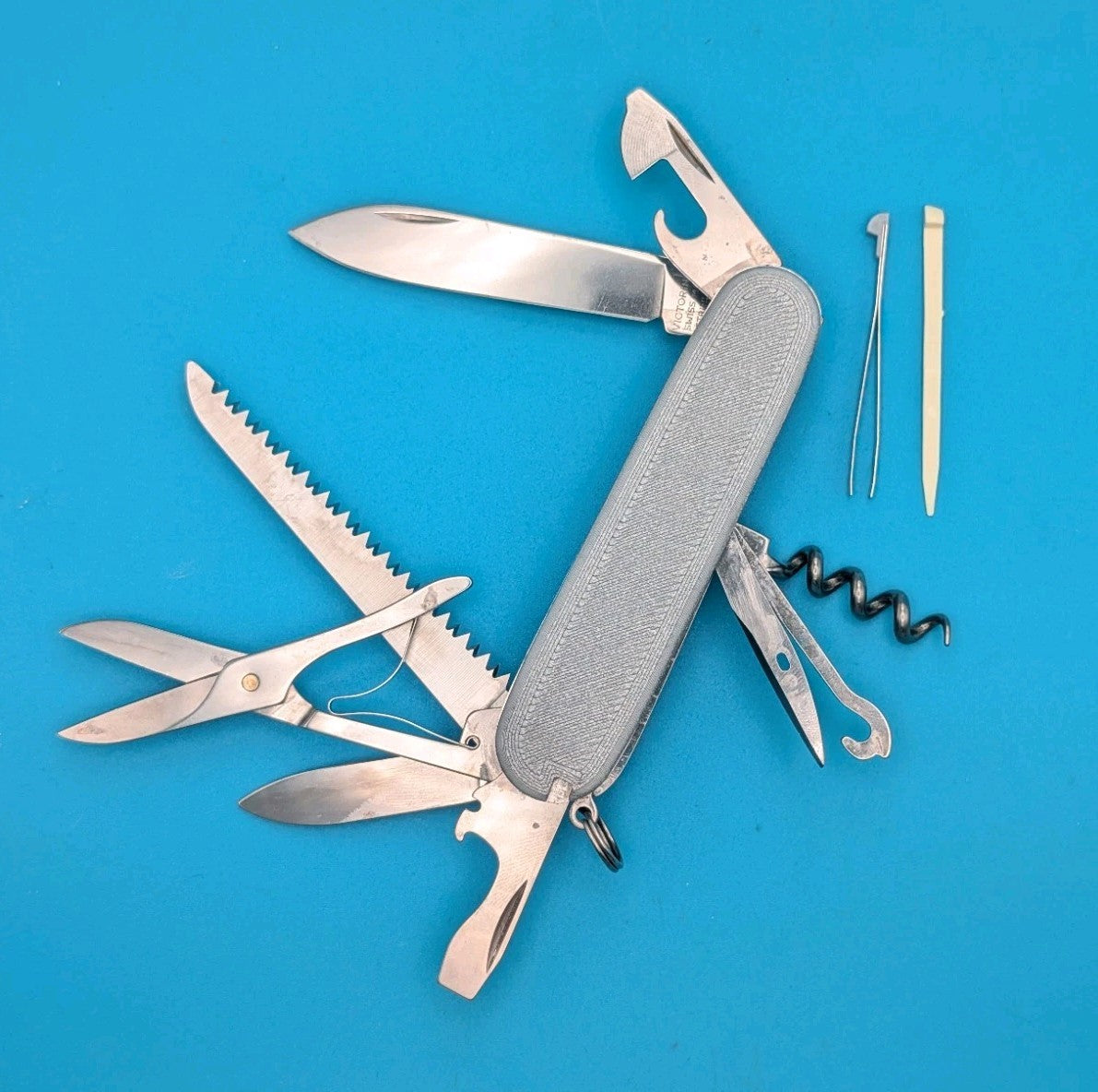 Custom Victorinox Huntsman Silver & Purple Swiss Army Knife Multi Tool!