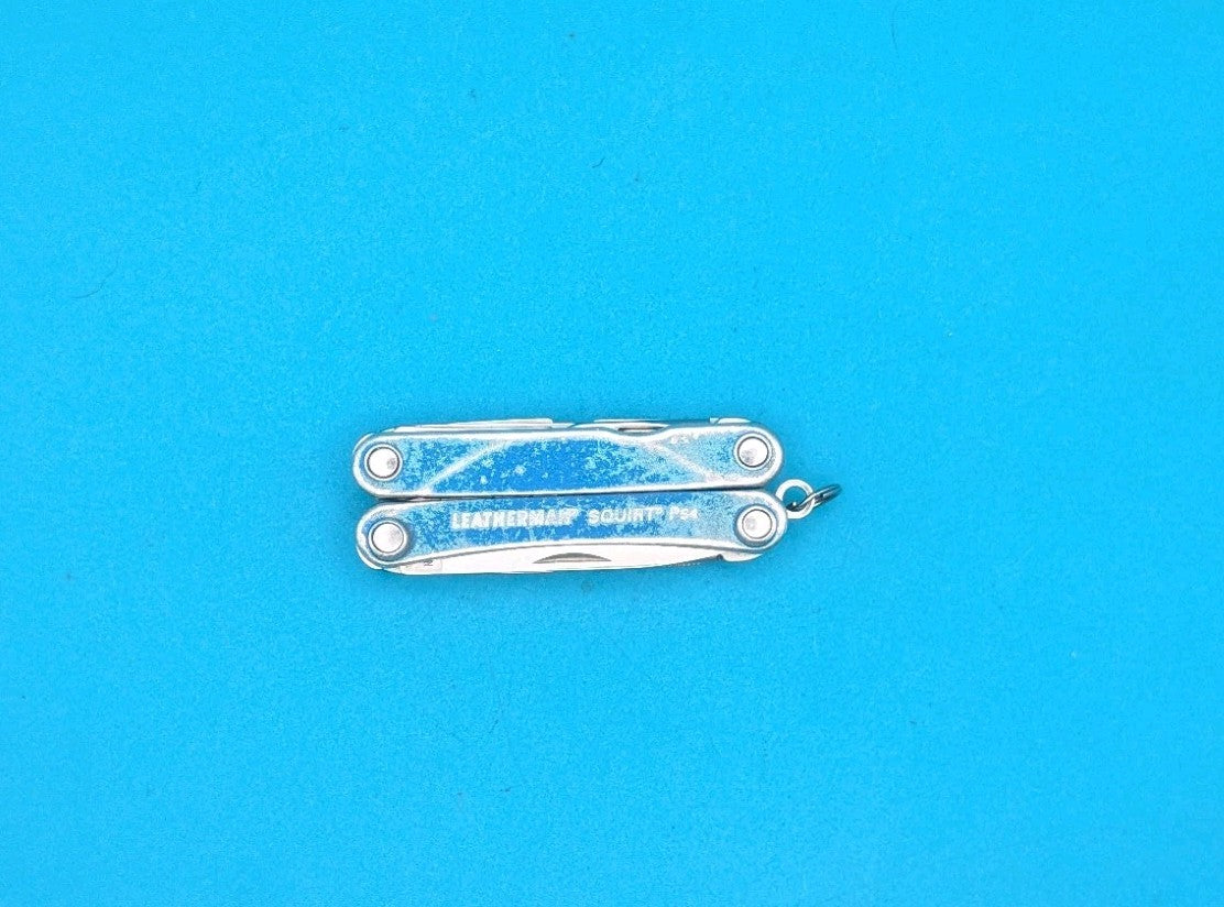 Leatherman SQUIRT PS4 Multi-Tool With Pliers Scissors Knife BLUE!