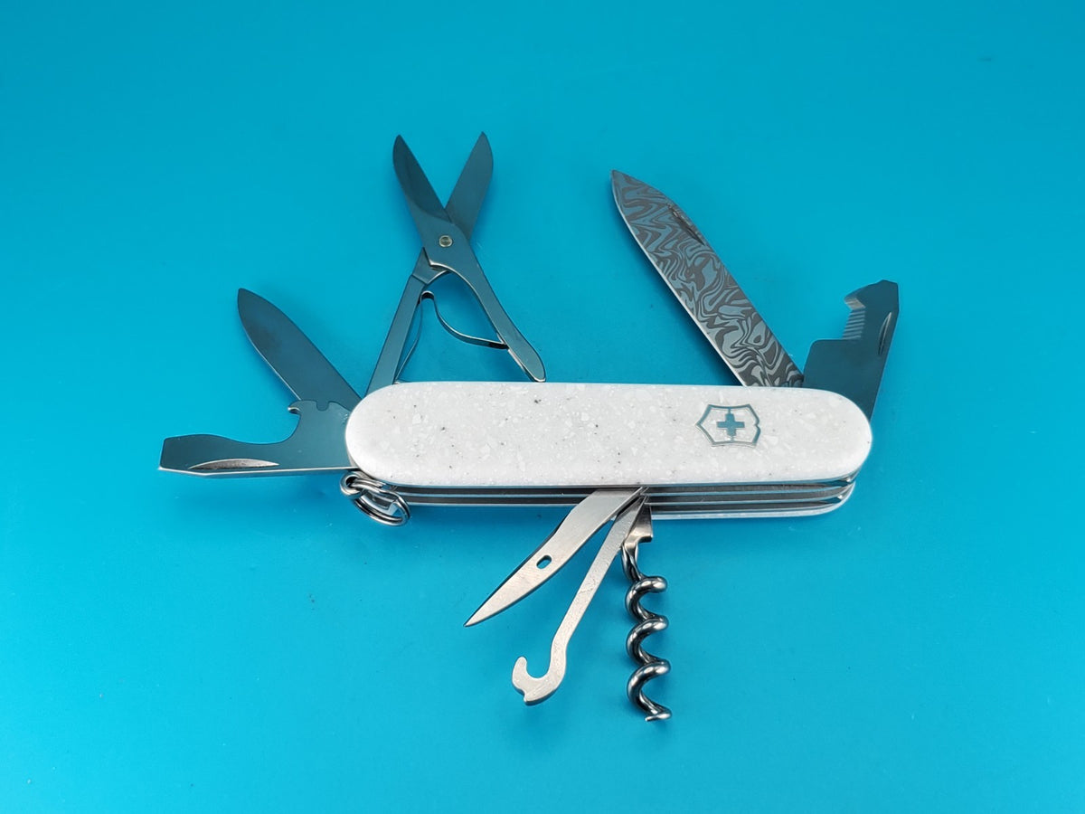 2025 Victorinox Companion Corian Handle Damast Blade Swiss Army Knife #4835/7000