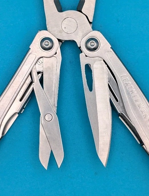Leatherman Wingman Multi-Tool