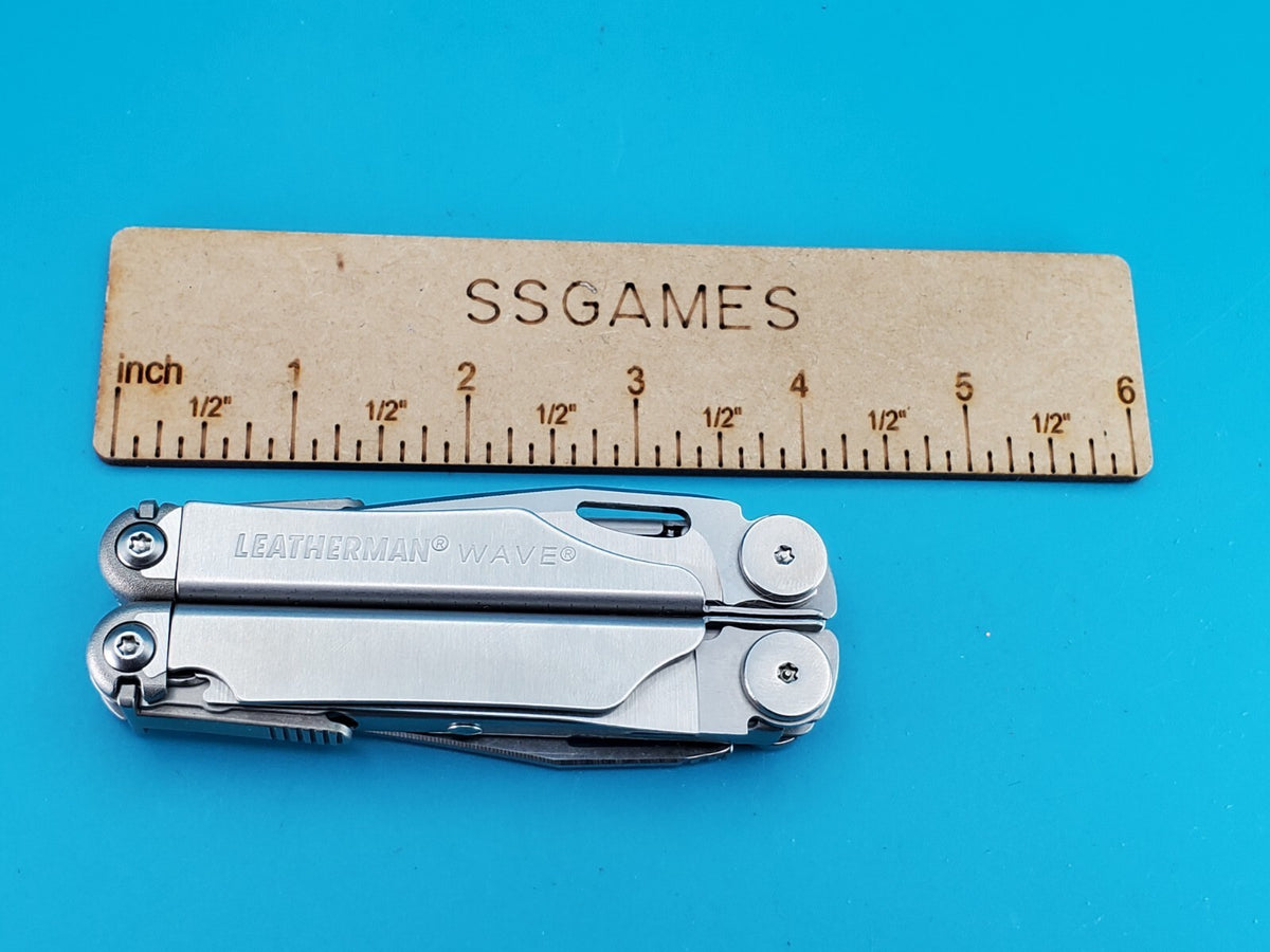 Leatherman Wave Multi-Tool, Well Maintained with Sheath