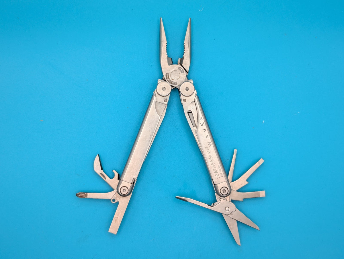 Leatherman Wave Original Vintage Retired, Dated 0399 (Mar, 1999)
