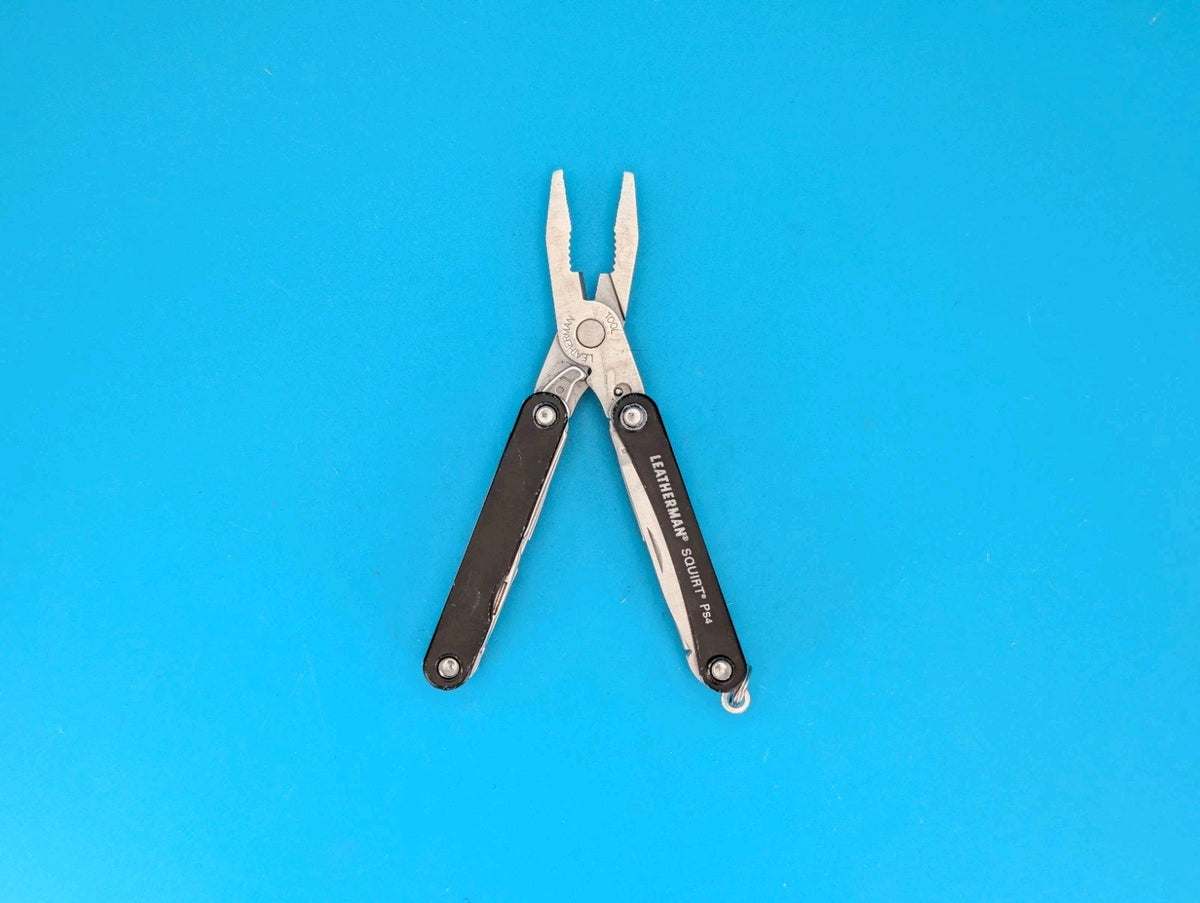 Leatherman Squirt PS4 Multi-Tool With Pliers Scissors Knife Black