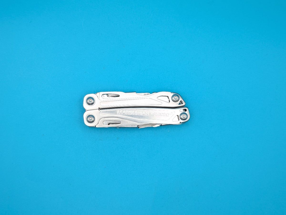 Leatherman Sidekick Multi-Tool, Knife, Pliers, Saw, Stainless!