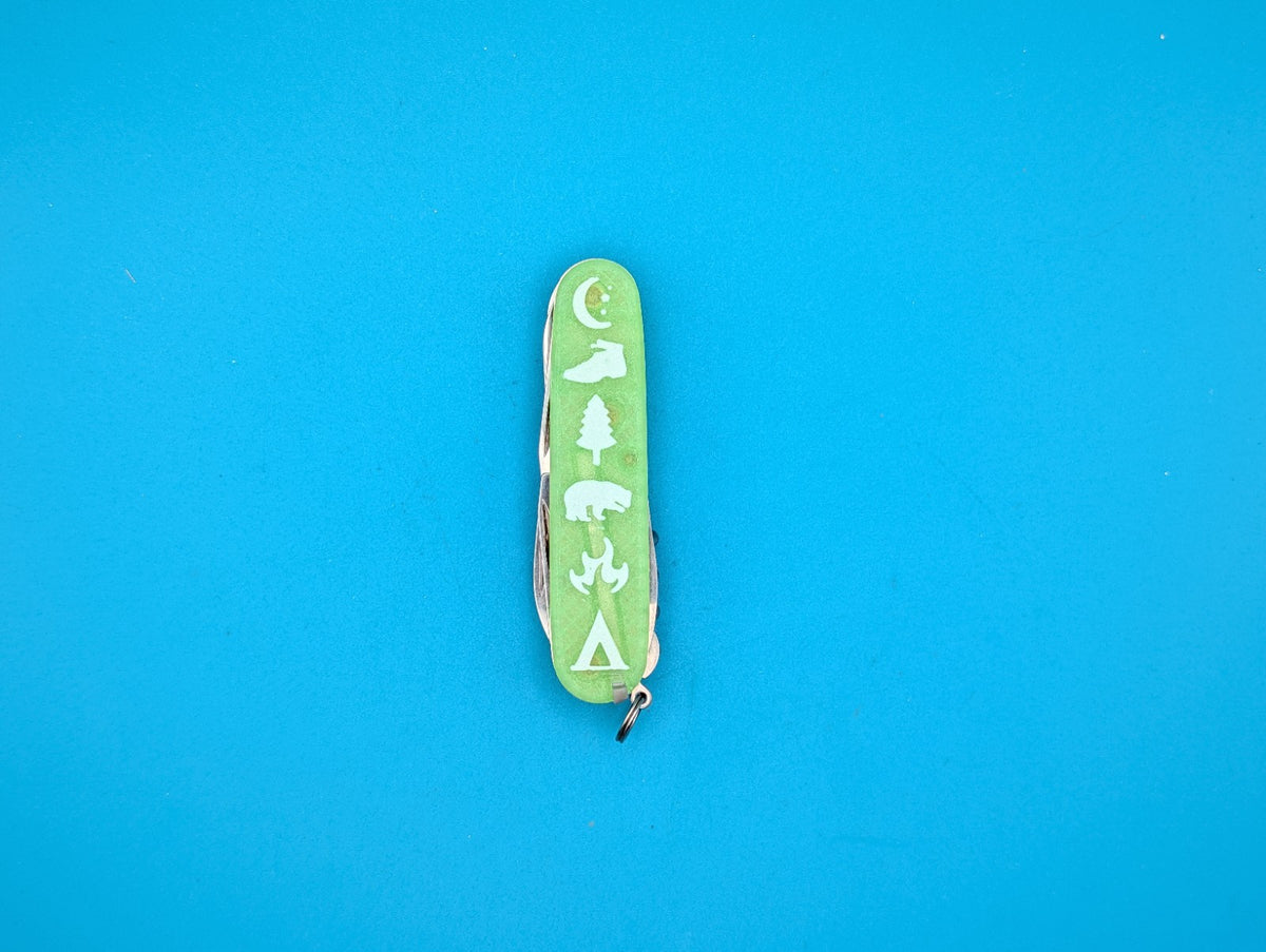 Victorinox Huntsman Firefly Green Glow in the Dark Swiss Army Knife Multi Tool!
