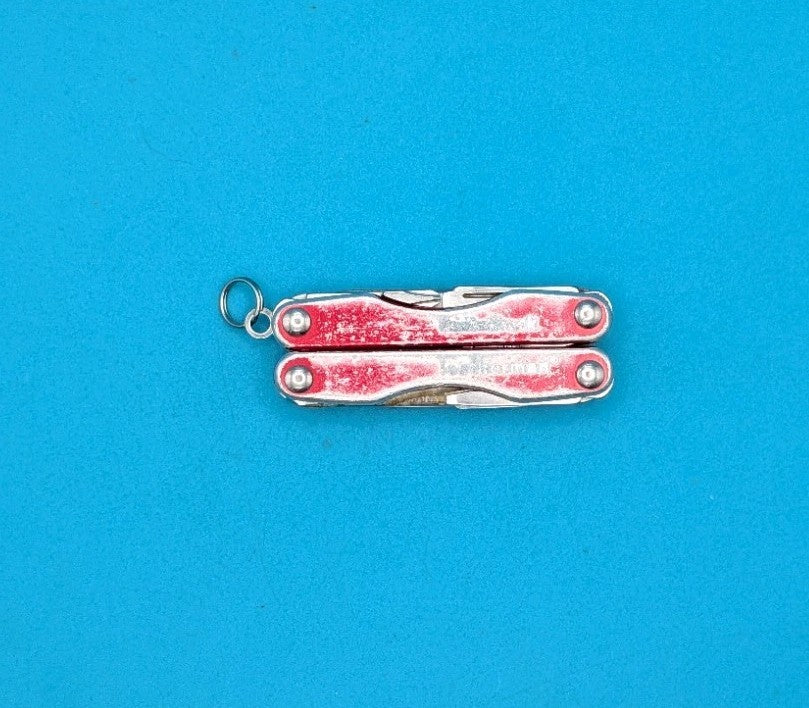 Leatherman Squirt ES4 USA Radio Shack! Limited Edition!