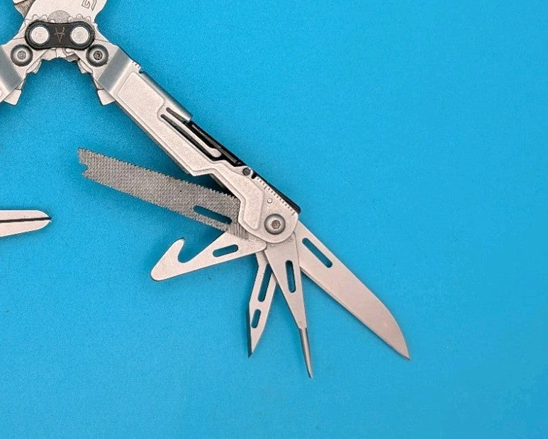 SOG PowerPint Tool Compact Lightweight Silver Multi-Tool!