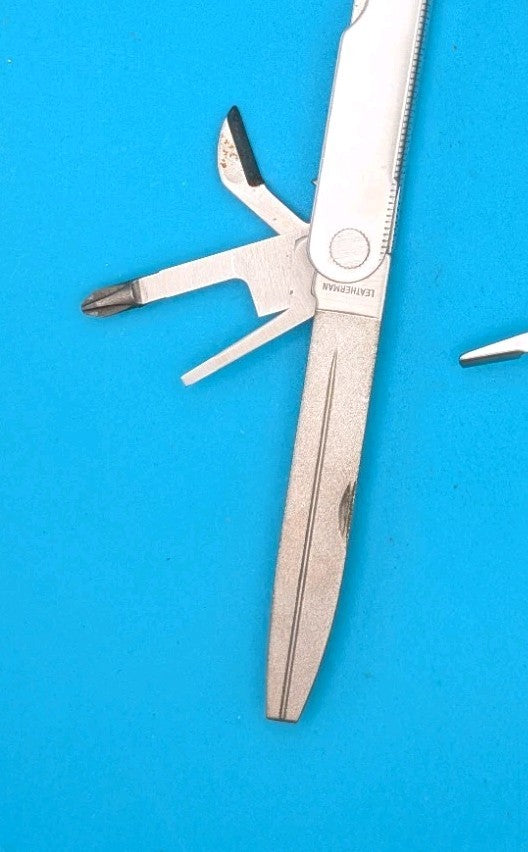 Leatherman PST 2 Multi Tool! 02/98 date stamp! Fast Shipping!