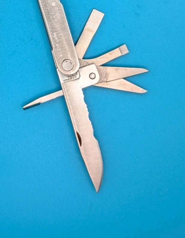 Leatherman PST 2 Multi Tool! 08/98 date stamp! Fast Shipping! *GEA*