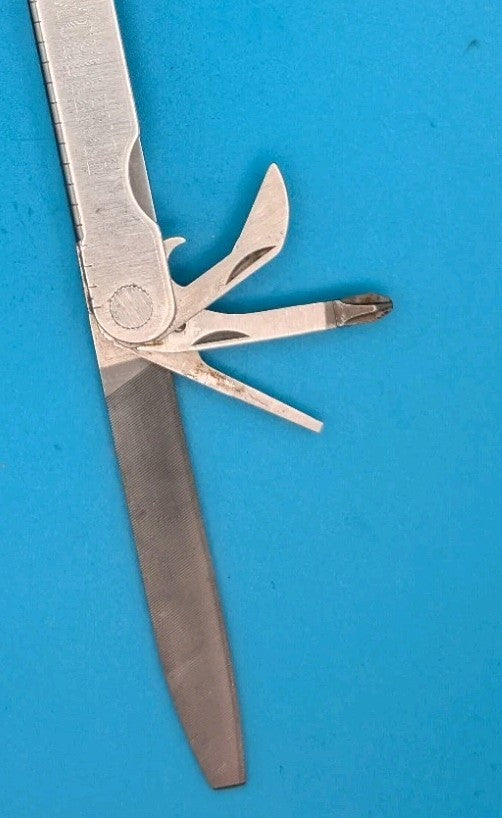 Leatherman PST Multi Tool! 04/98 Date Stamp! *SAFETY EXCELLENCE*