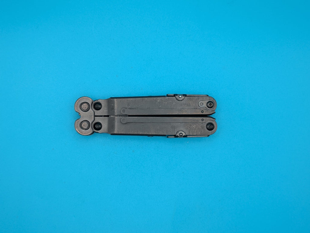 SOG PowerLock Multi Tool! WITH SHEATH! BLACK!