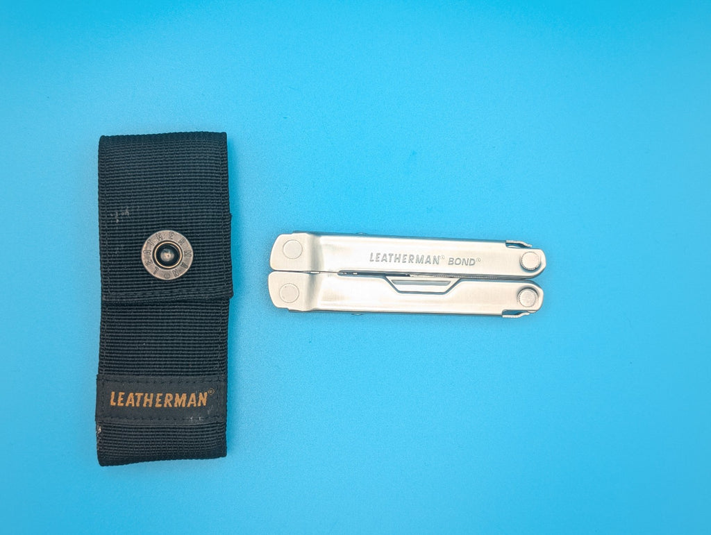 LEATHERMAN Bond Multitool, Stainless Steel Everyday Tool! WITH SHEATH!