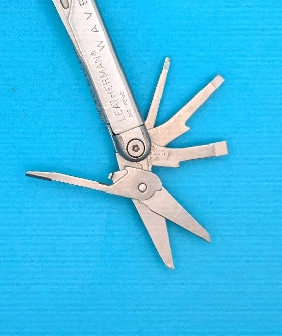 Leatherman Wave Original Vintage Retired, Dated 0601 (JUNE, 2001)