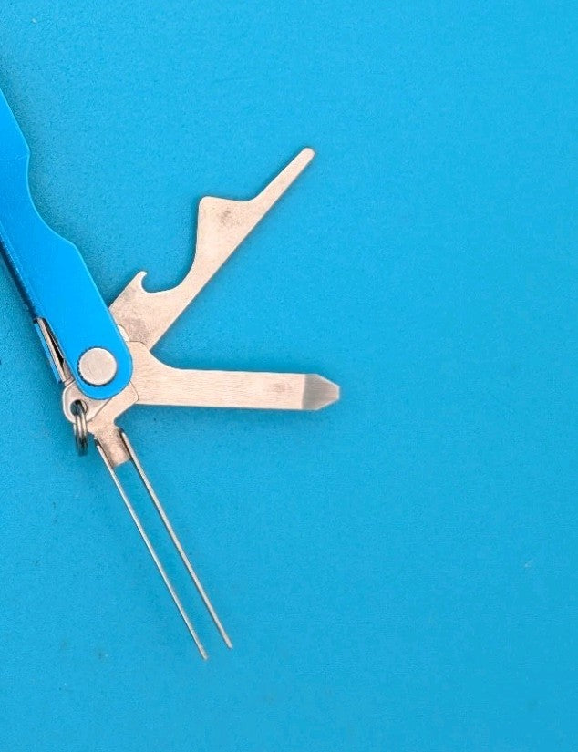 Leatherman Micra Multi-Tool, Knife, Scissors, Key Ring, Blue! PARITY FACTORY
