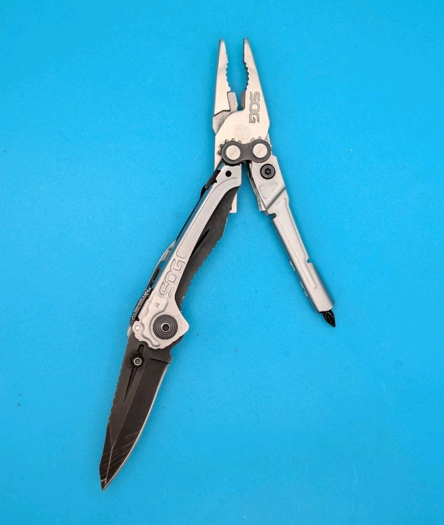 SOG Reactor Folding Pliers Pocket Knife Compact Multi Tool!
