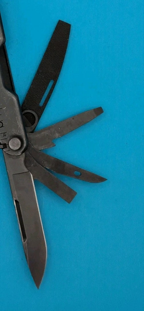 Leatherman Rebar Multi-Tool! Free Shipping! BLACK OXIDE!
