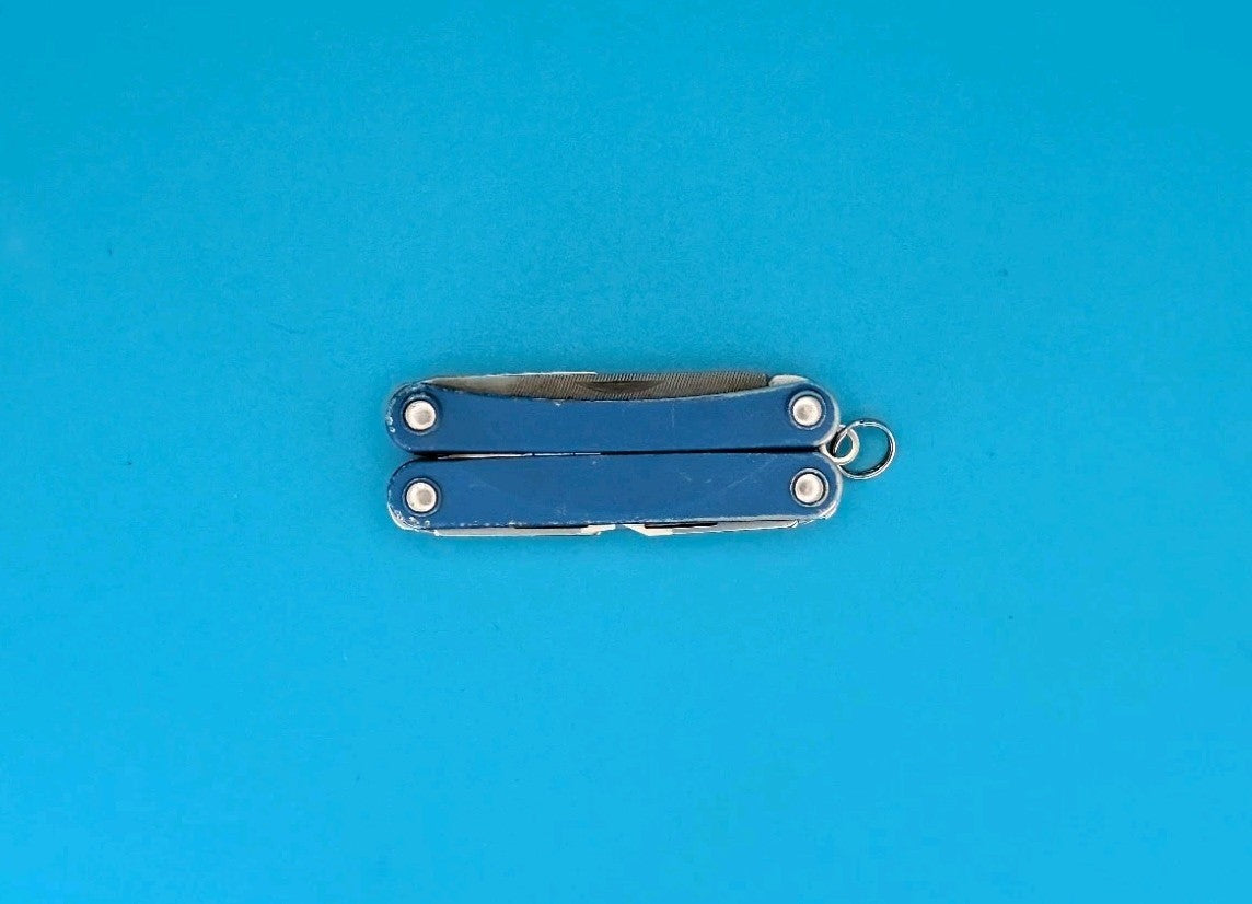 Leatherman SQUIRT PS4 Multi-Tool With Pliers Scissors Knife BLUE!