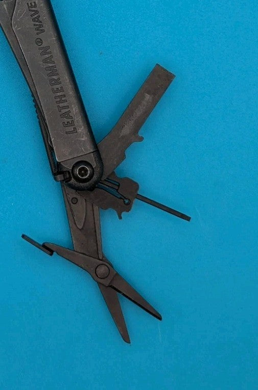 Leatherman Wave Plus + Multi-Tool! FAST SHIPPING! BLACK OXIDE!