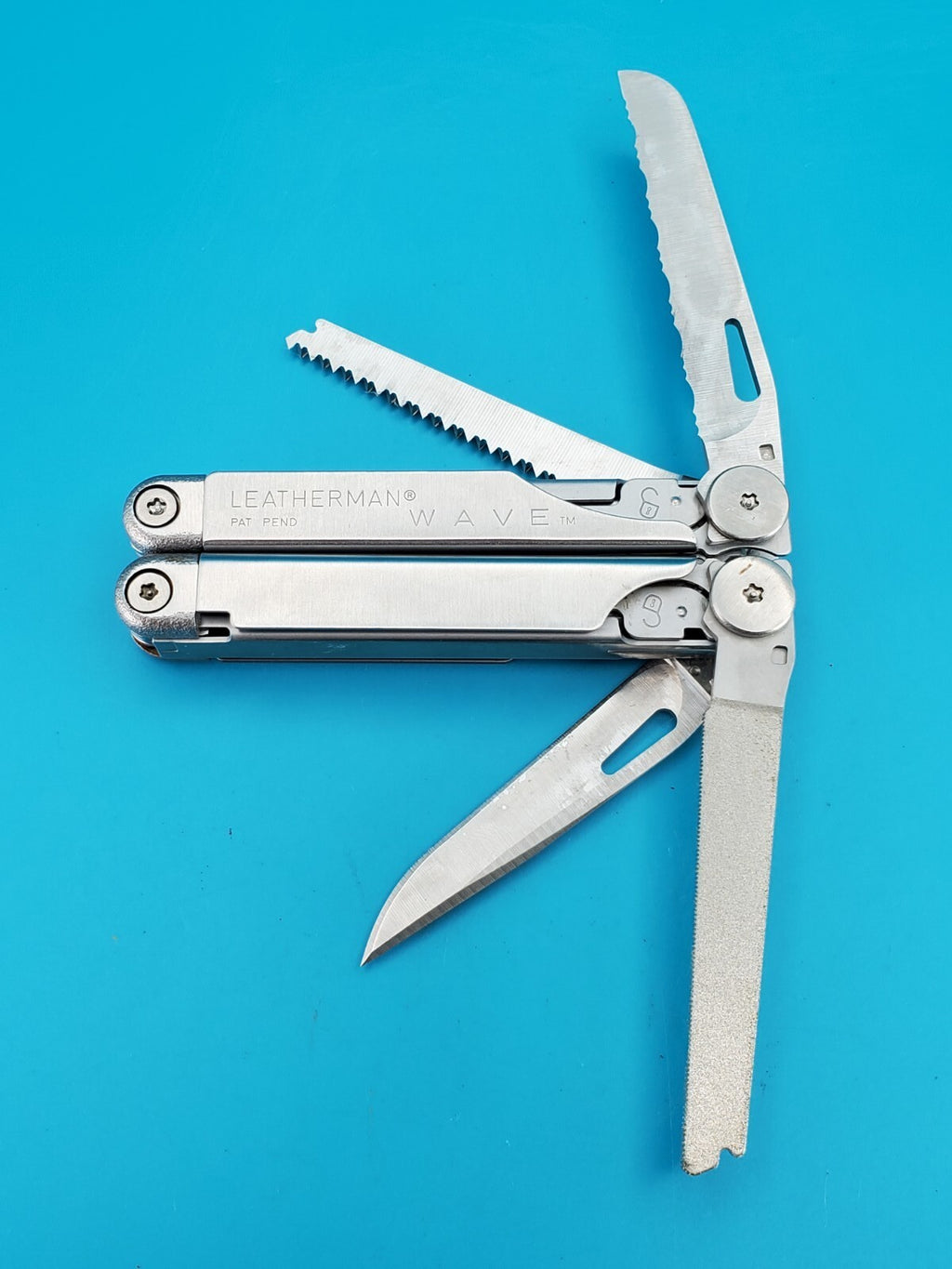 Leatherman Wave Original Vintage Retired, Dated 0401 (APR, 2001)
