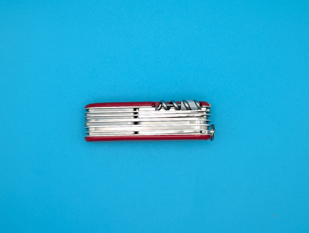 Victorinox Champion Plus Red Swiss Army Knife Multi Tool!