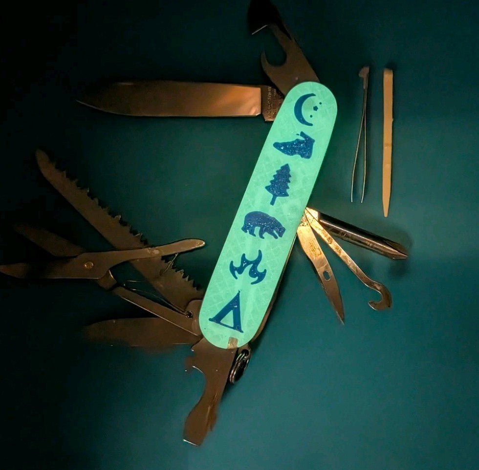 Custom Victorinox Fieldmaster Glow in the Dark Swiss Army Knife Multi Tool!