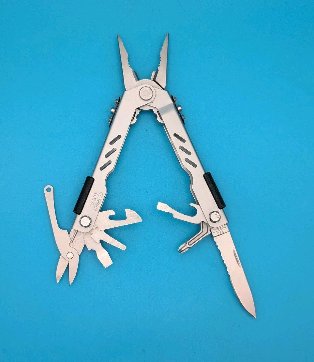 Gerber MP400 Compact Multitool Stainless Steel!