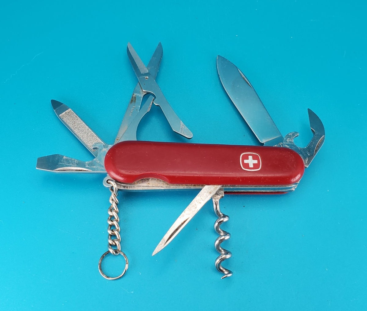 Wenger Traveler Red Swiss Army Knife Multi Tool!
