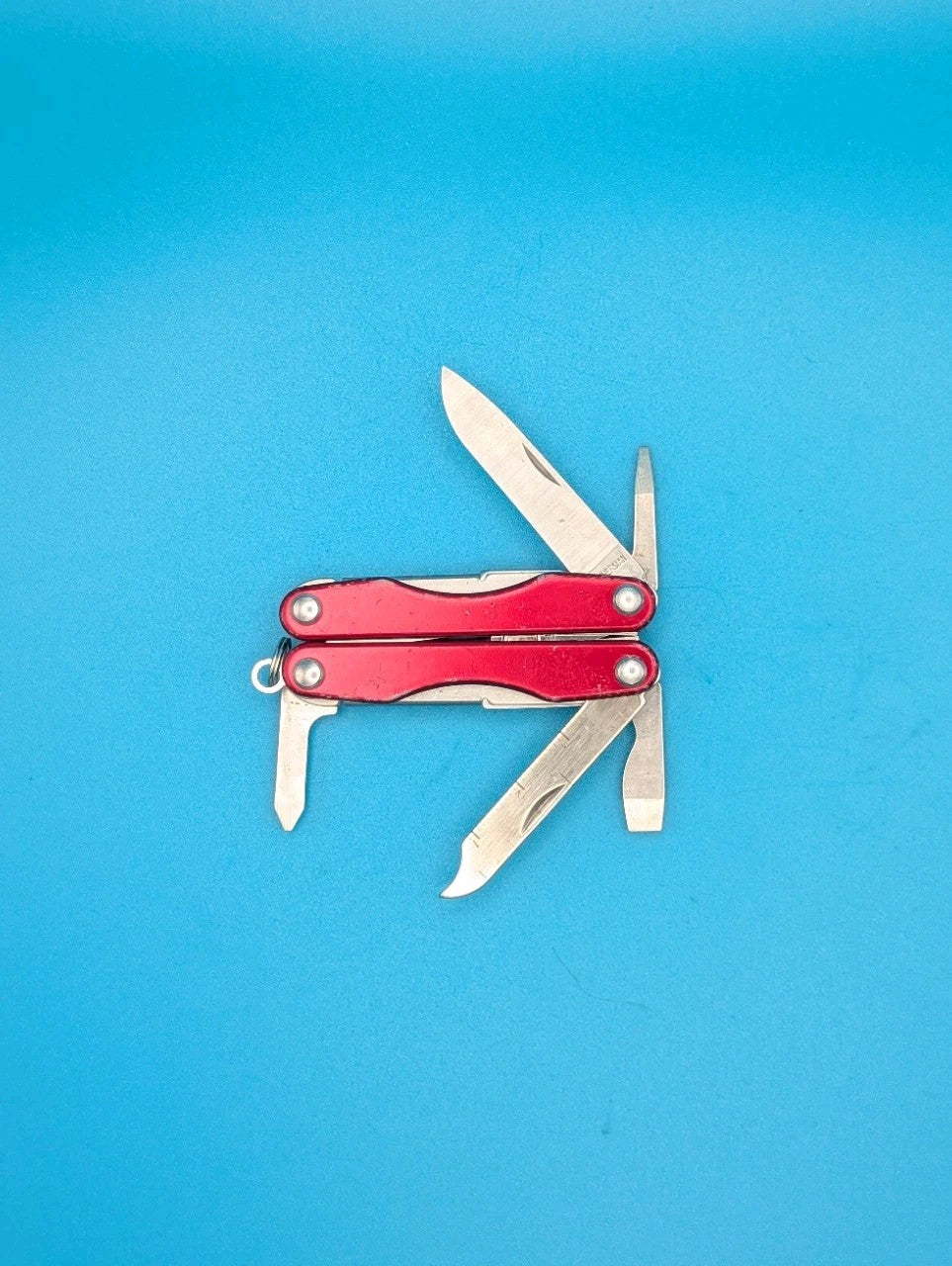 Leatherman Squirt S4 Multi-Tool, Key Ring, Retired, RED!