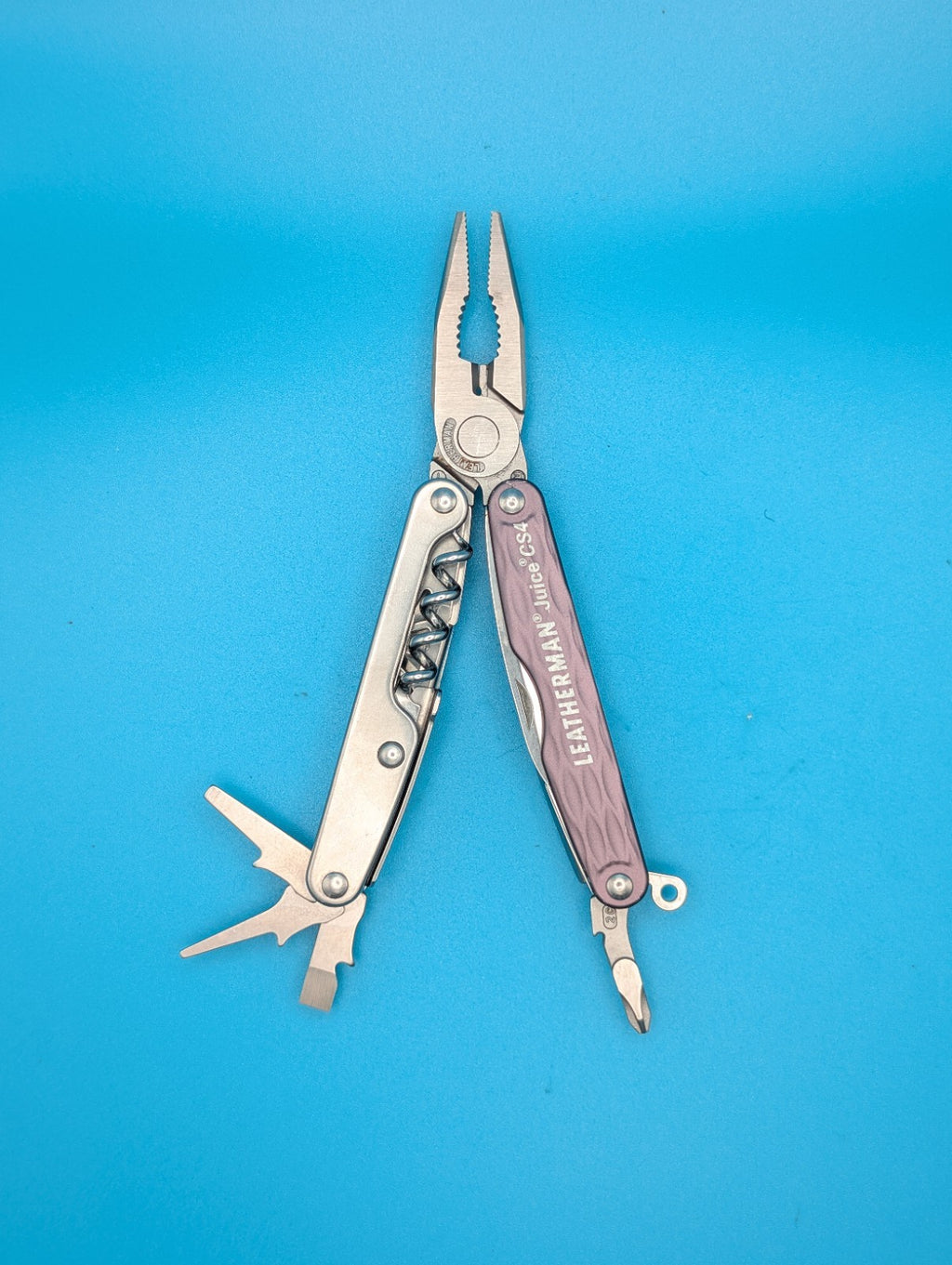 Leatherman Juice CS4 Multi Tool! Retired! Granite Gray!