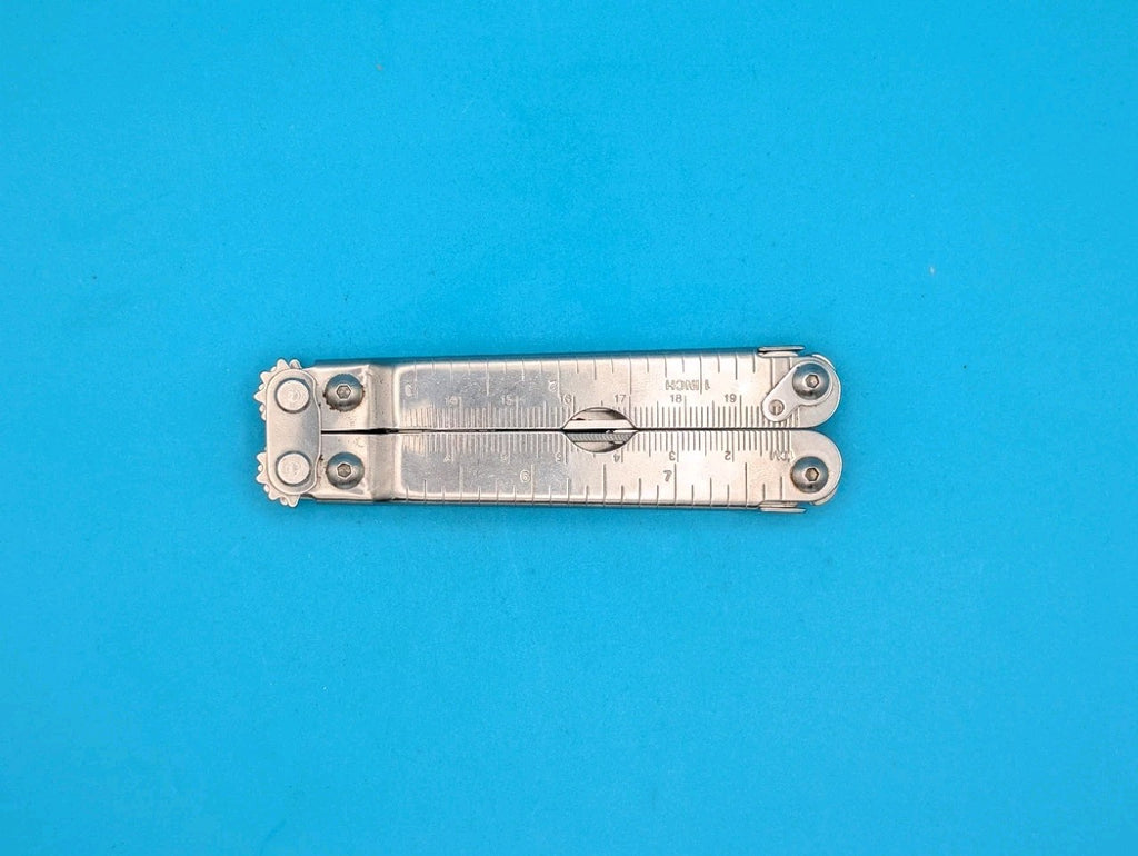 SOG Specialty Knives & Tools Multi Tool Lynnwood WA USA