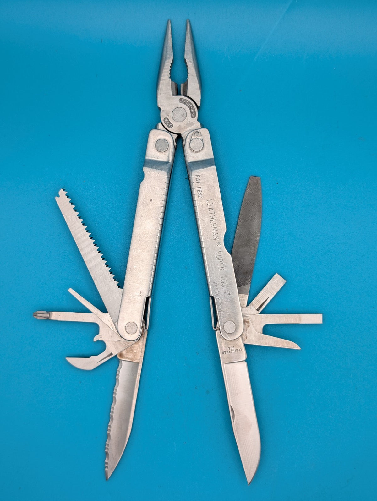 LEATHERMAN Super TOOL Multi Function Tool PLIERS, Stainless! 05/98 DATE