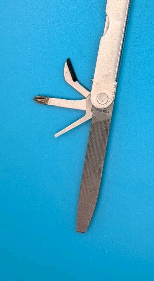 Leatherman PST Multi Tool! 05/01 Date Stamp!