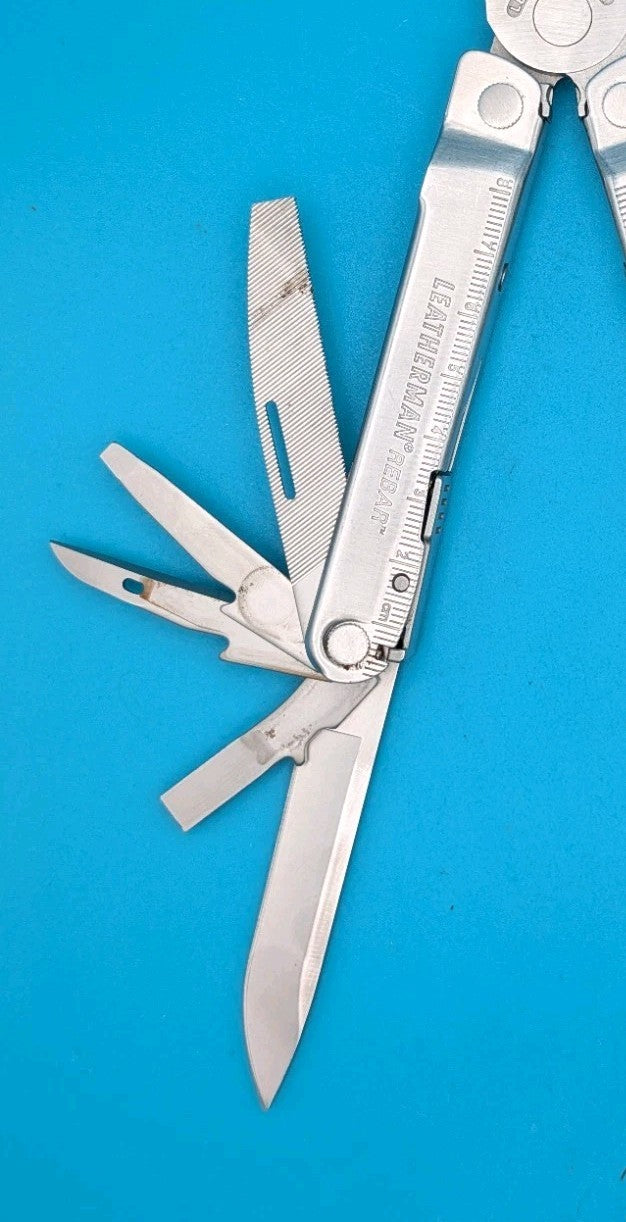 Leatherman Rebar Multi-Tool! Free Shipping!