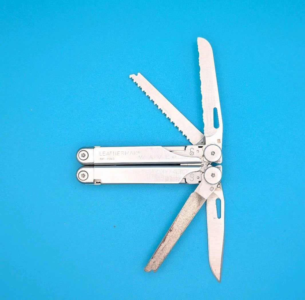 Leatherman Wave Original Vintage Retired, Dated 0800 (Aug, 2000)
