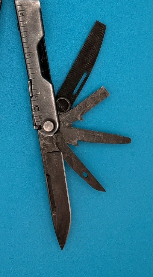 Leatherman Rebar Multi-Tool! Free Shipping! BLACK OXIDE!