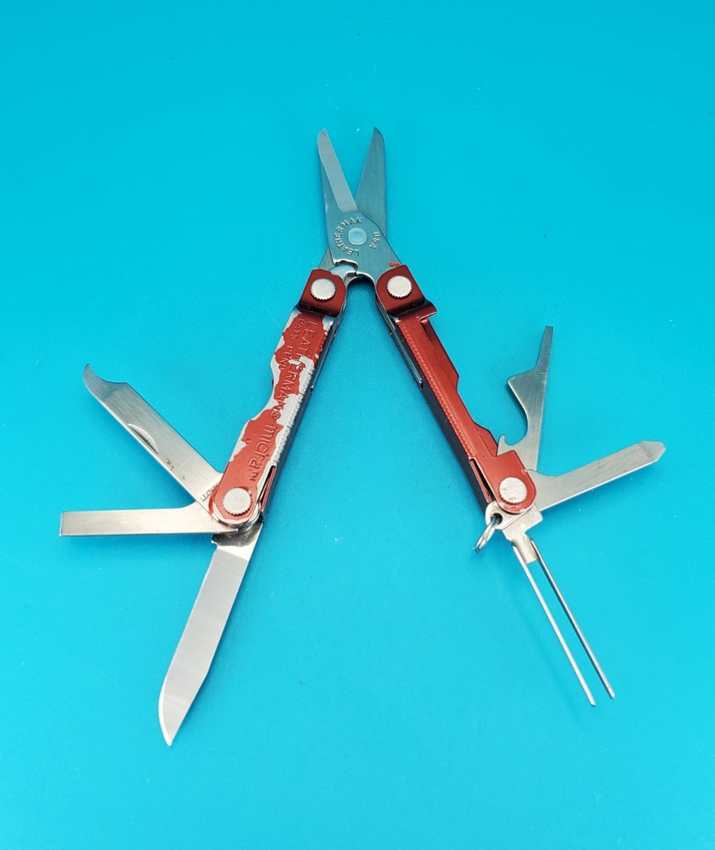 Leatherman Micra Multi-Tool, Knife, Scissors, Key Ring, Red! WITH SHEATH!