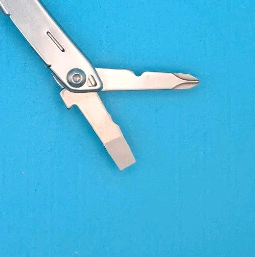 Leatherman Sidekick Multi-Tool, Knife, Pliers, Saw, Stainless! *ARCO*