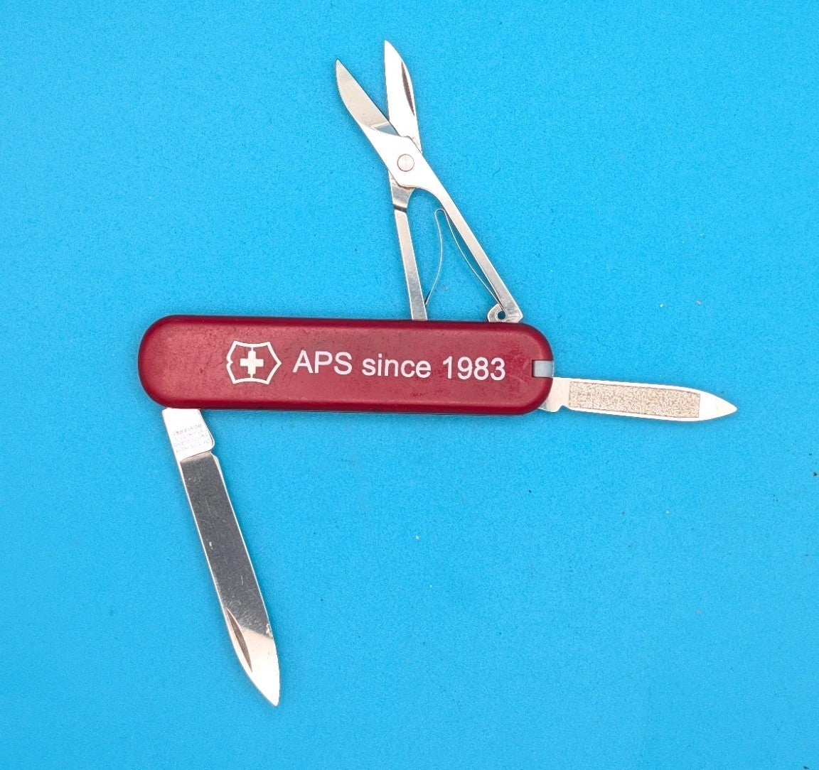 Victorinox Ambassador 74mm Swiss Army Knife Multi Tool!