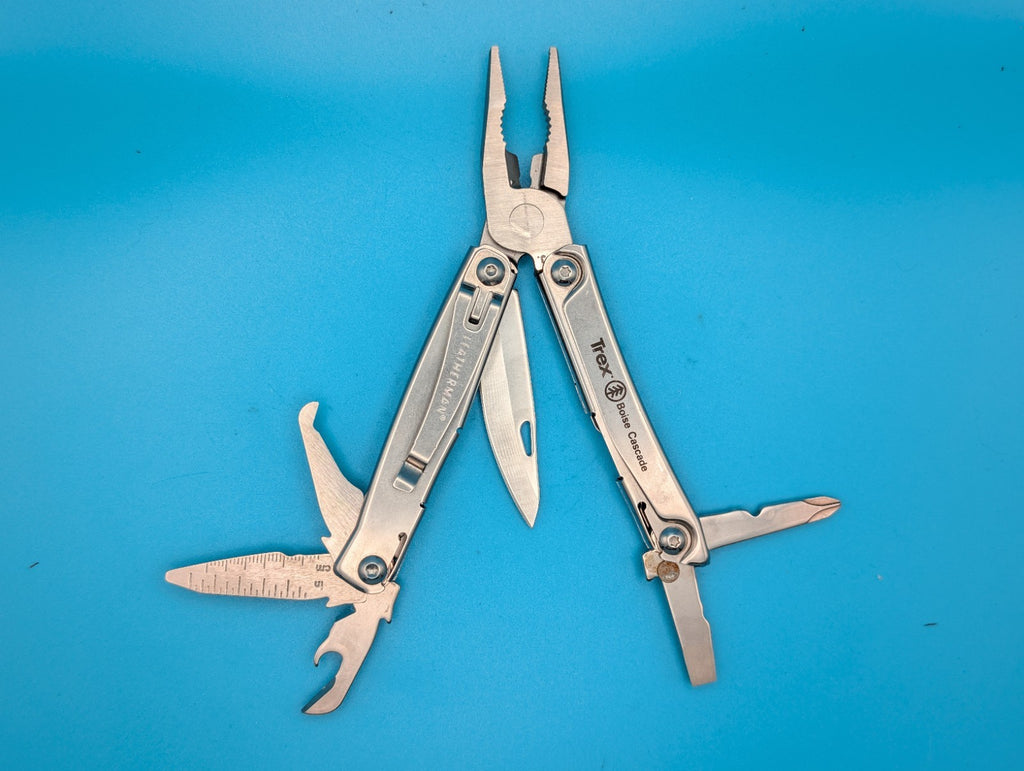 Leatherman Rev 3.8" Multi-Tool, Stainless! *TREX*