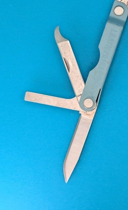 Leatherman Micra Multi-Tool, Knife, Scissors, Key Ring, Artic Blue!