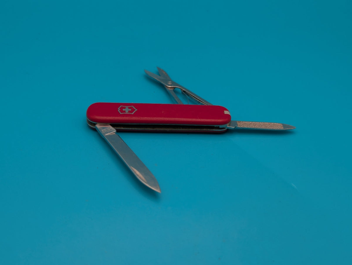 Victorinox Ambassador 74mm Swiss Army Knife Multi Tool! Red!