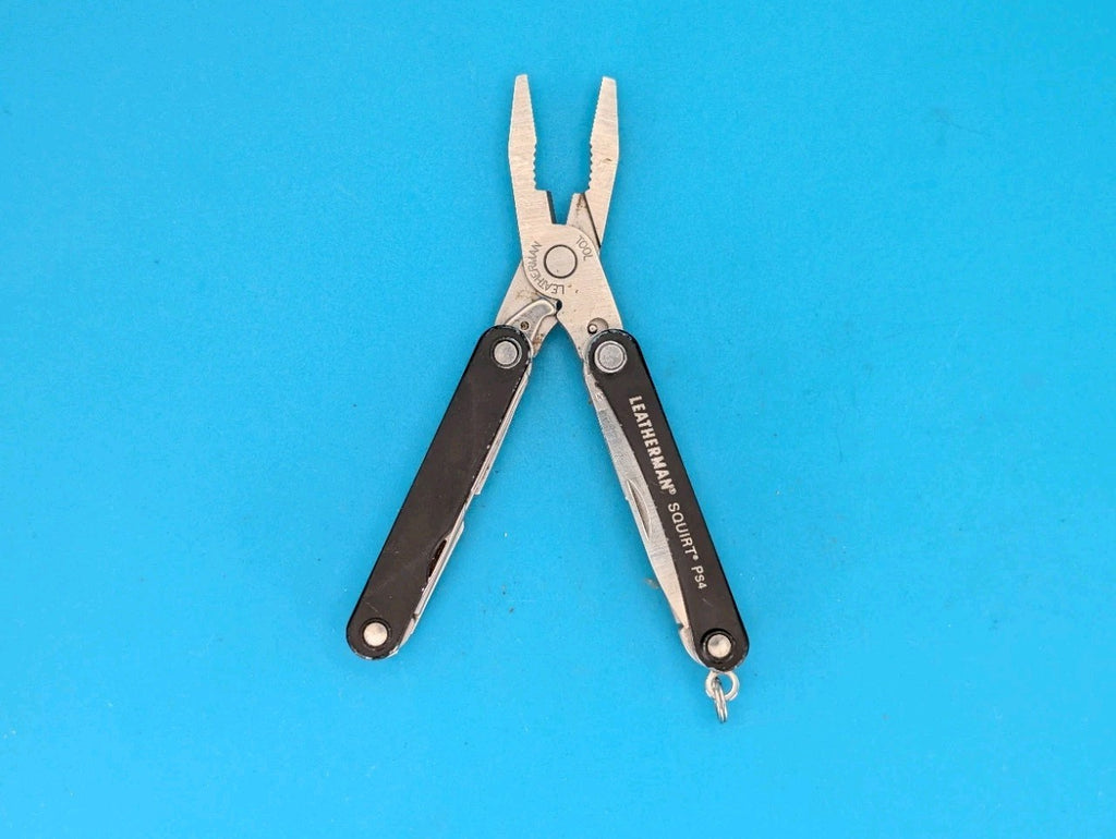 Leatherman SQUIRT PS4 Multi-Tool With Pliers Scissors Knife BLACK!