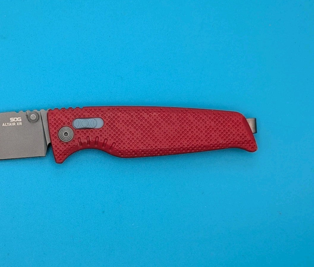 SOG Altair XR Canyon Red CRYO 154CM Folding Knife