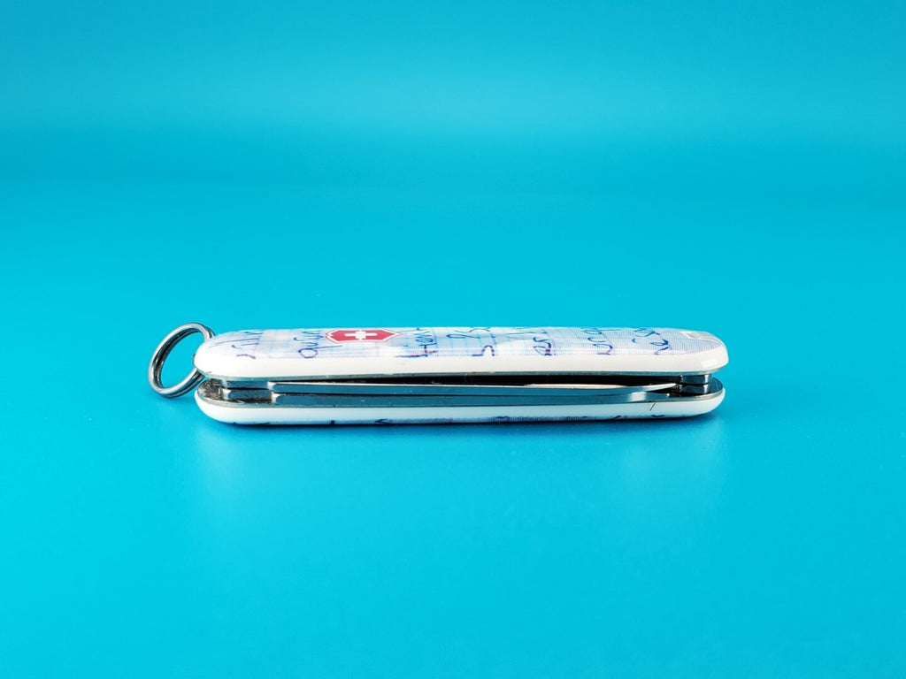 Victorinox Classic Limited Edition Script New Fashion 6 Swiss Army Knife! 58mm