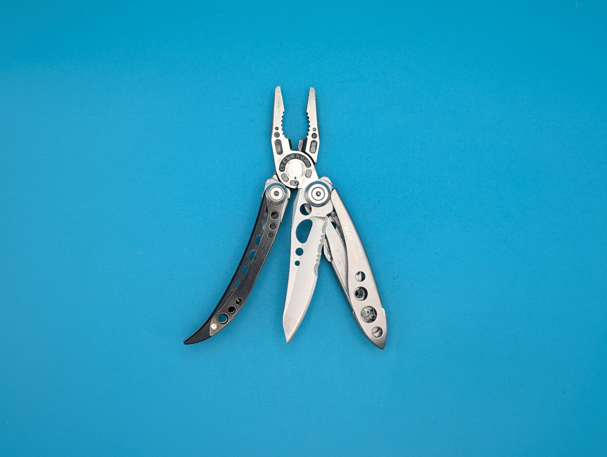 Leatherman Freestyle Multi-Tool - Discontinued - FAST SHIPPING!
