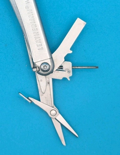 Leatherman Wave Plus + Multi-Tool! FAST SHIPPING!